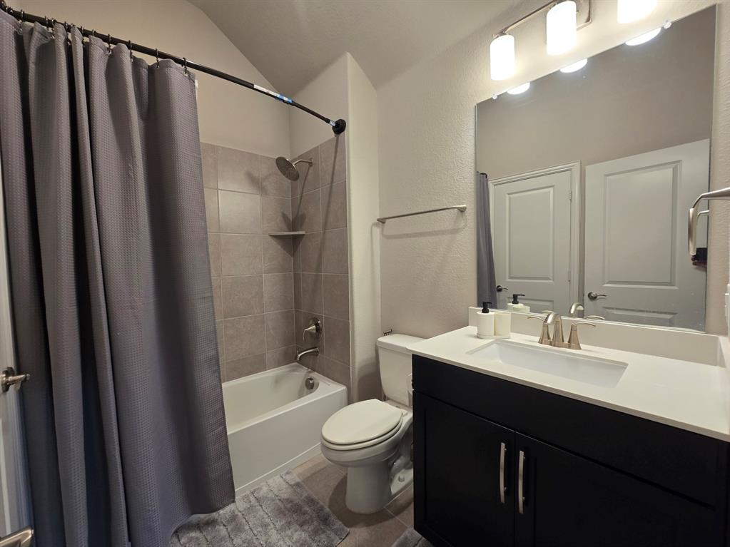 Auburn Hills Ph 1b - Residential Lease