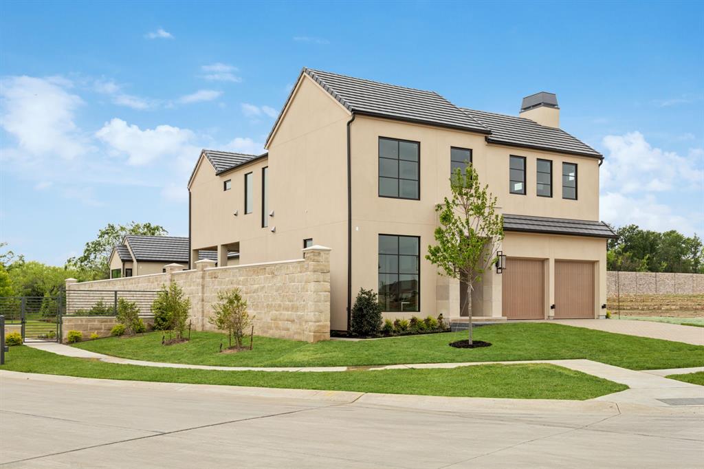 314 Regal Lane
