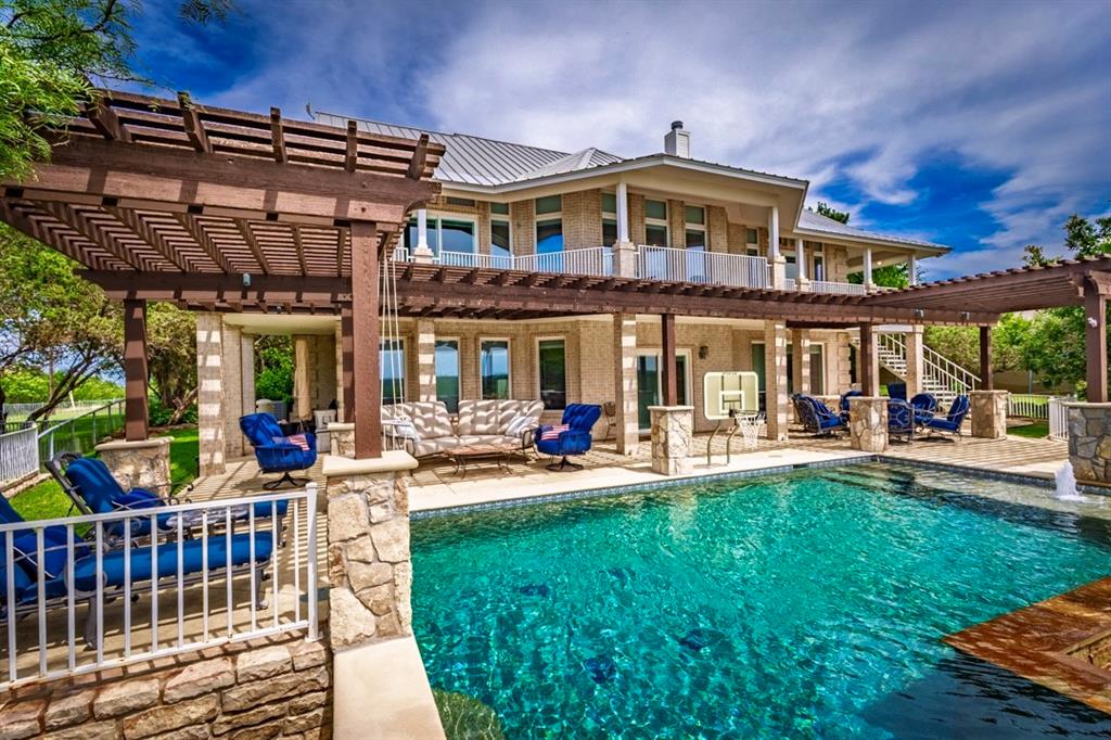 1003 Mesquite Ridge