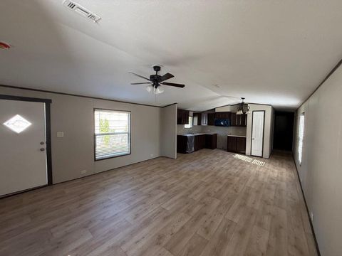 5421 Lake View Drive Granbury TX 76048