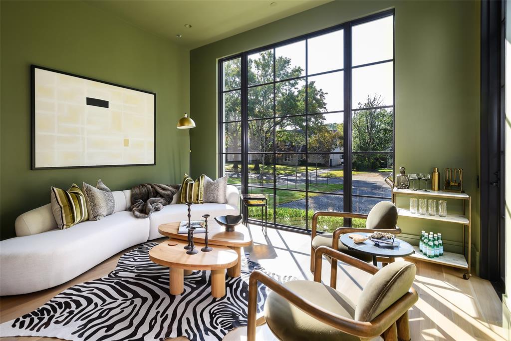 4407 San Gabriel Drive