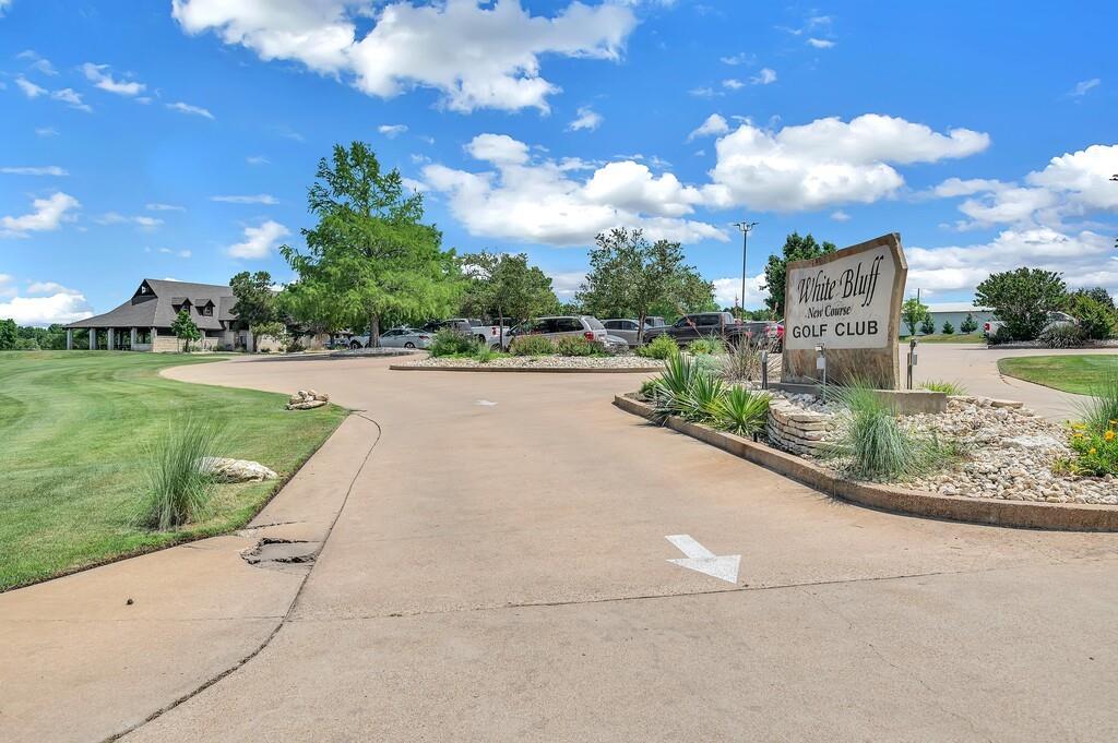 1212 Overlook Court