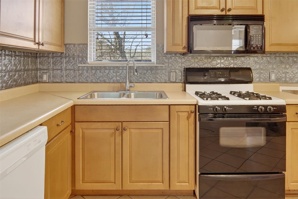 Country Club Heights - Residential