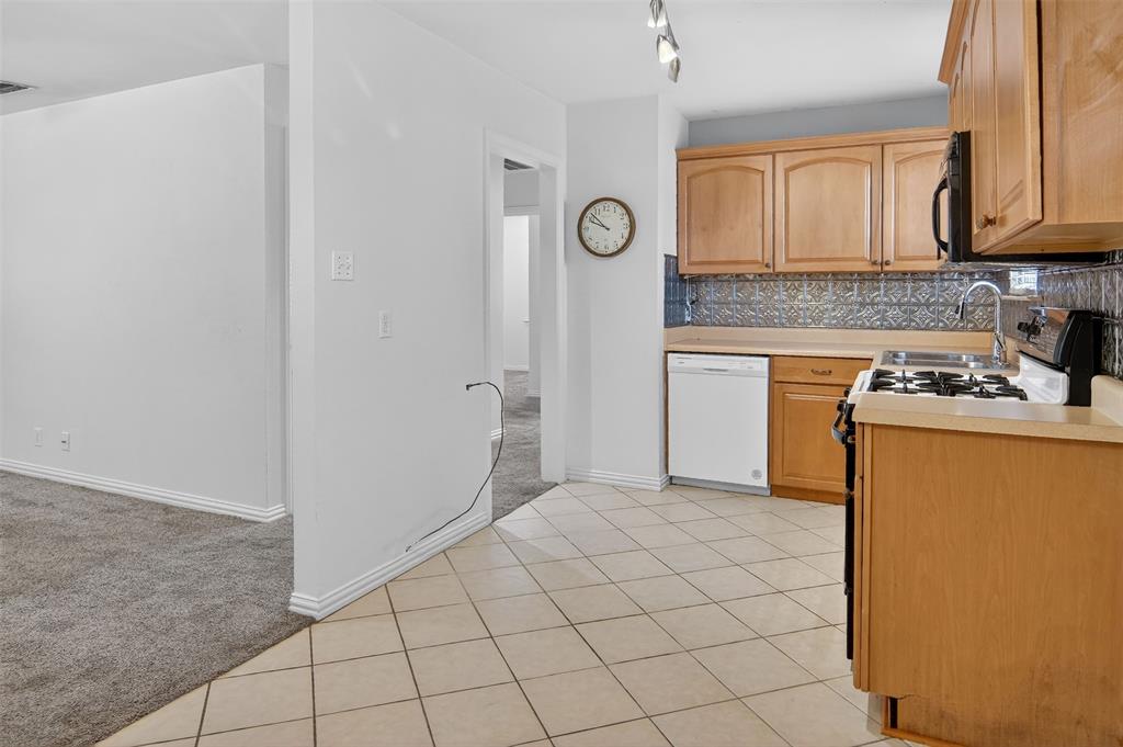 Country Club Heights - Residential