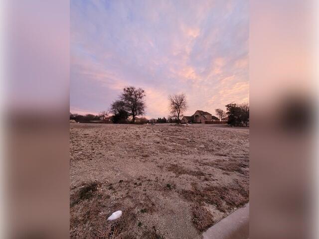 3909 Crescent Drive