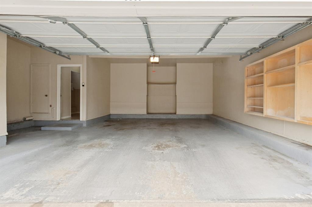 Prestonwood Hillrest Townhouses - Residential