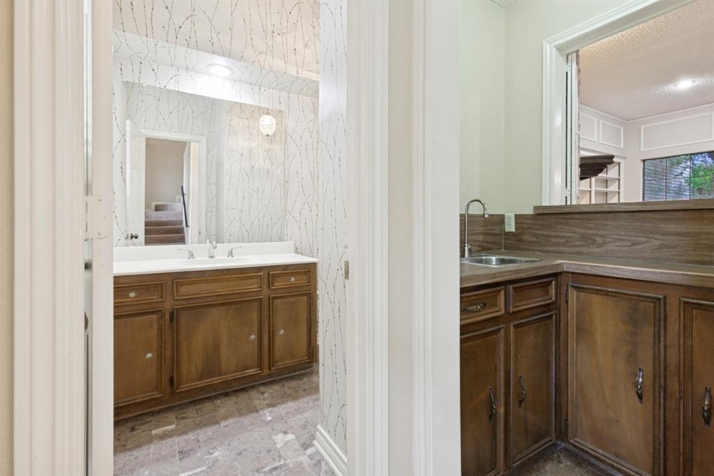 Prestonwood Hillrest Townhouses - Residential
