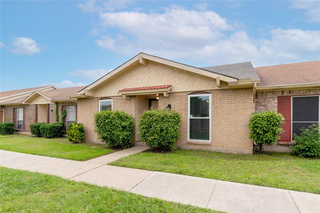 88 E Mountain Creek Drive