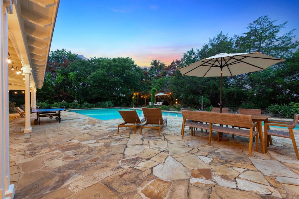 Dark Hollow - Residential