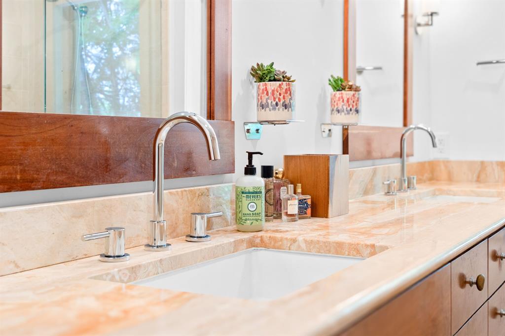 Dark Hollow - Residential