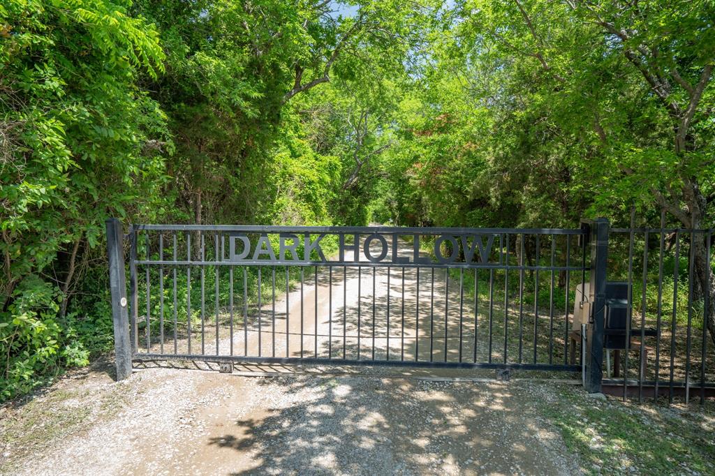 Dark Hollow - Residential