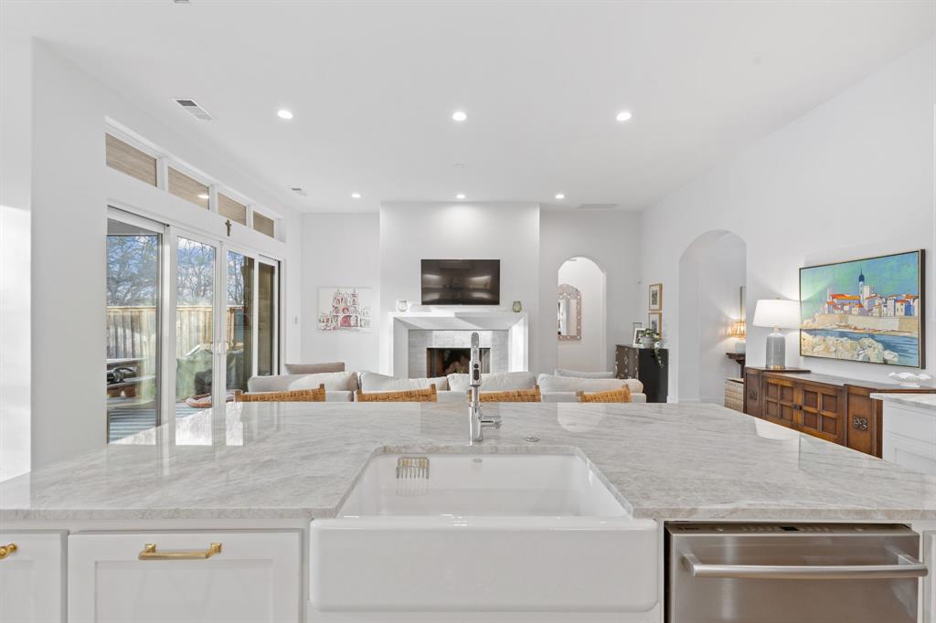 Marsh Lane Add - Residential Lease