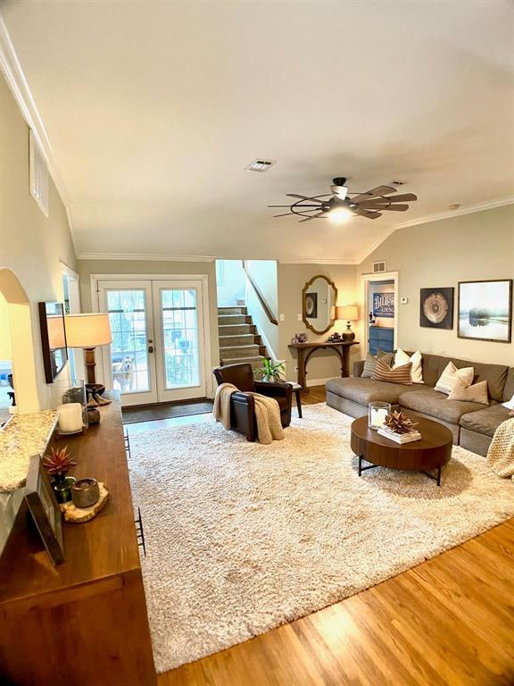 3526 Lakeridge Drive
