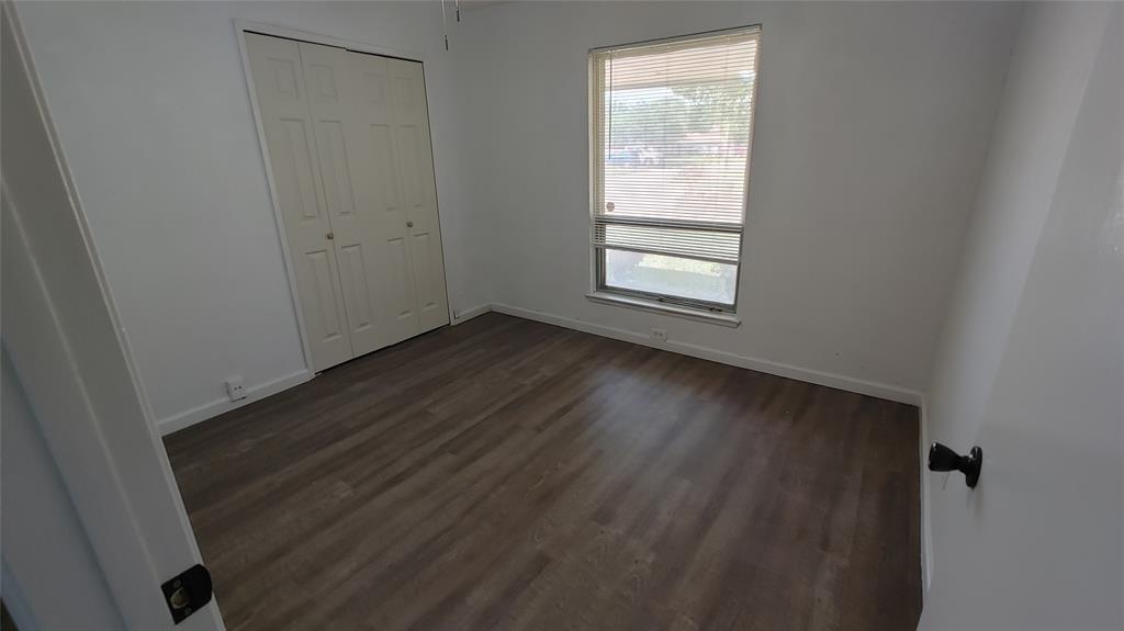 Phillips Park - Residential Lease