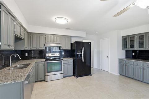 Tiny photo for 250 Creekside Lane, Coppell, TX 75019 (MLS # 21325293)