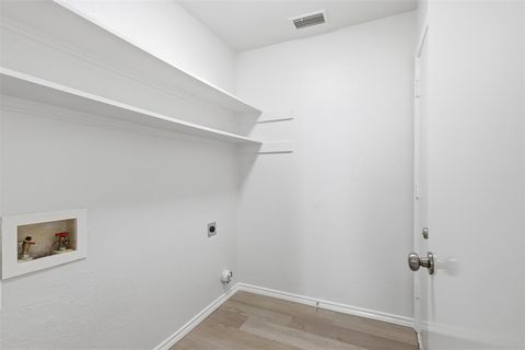 Tiny photo for 250 Creekside Lane, Coppell, TX 75019 (MLS # 21325293)