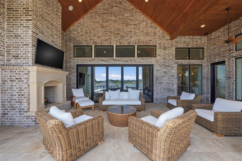 Resort On Eagle Mountain Lake - Residential