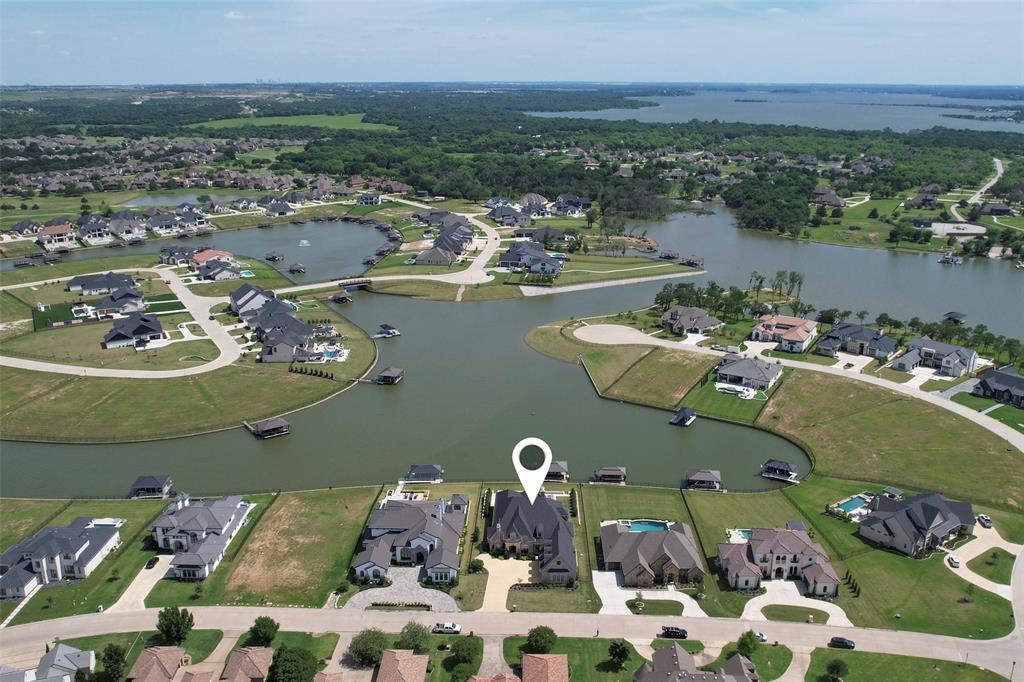6215 Lakeside Drive