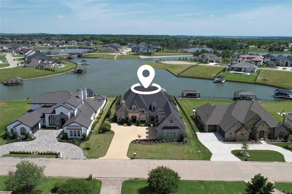 6215 Lakeside Drive