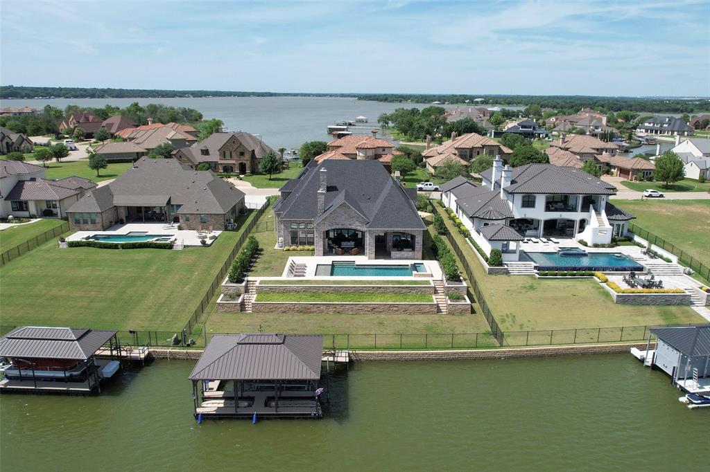 6215 Lakeside Drive