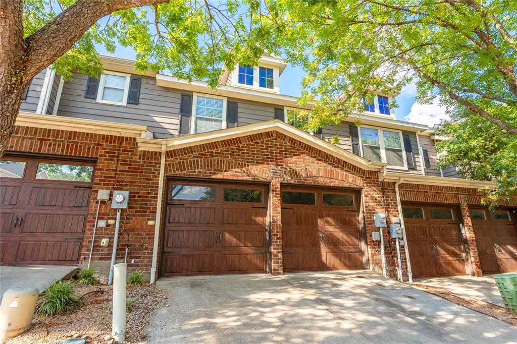 2228 Stonepark Place