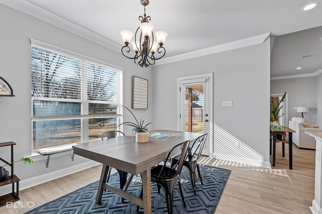 Bossier City, Louisiana 71111, United States, 4 Bedrooms Bedrooms, ,2 BathroomsBathrooms,Residential,Pending,18705