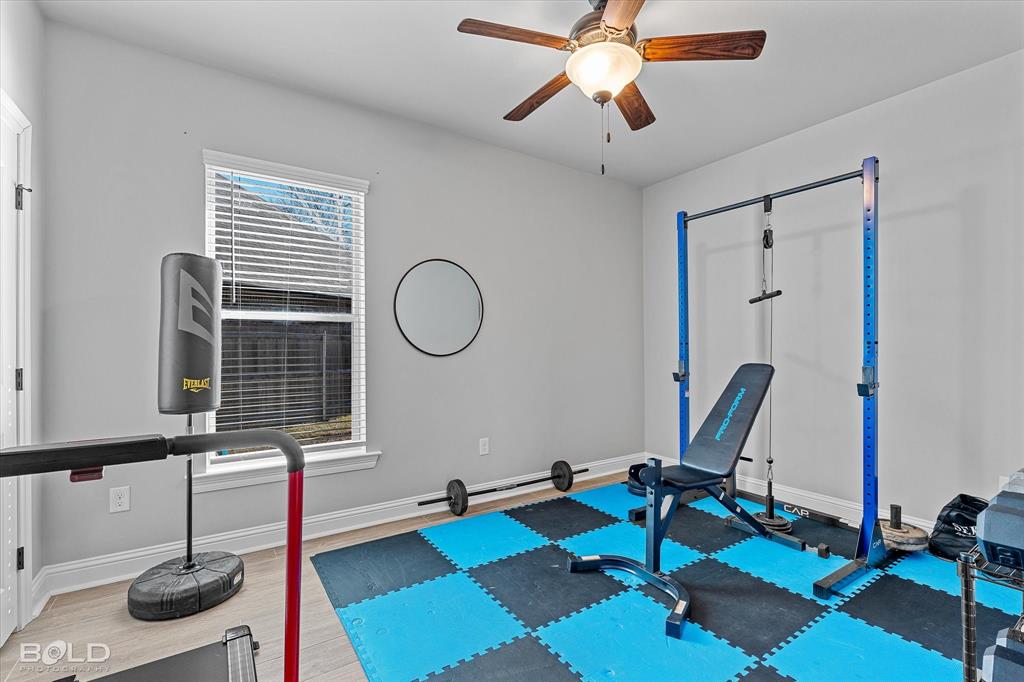 Bossier City, Louisiana 71111, United States, 4 Bedrooms Bedrooms, ,2 BathroomsBathrooms,Residential,Pending,18705