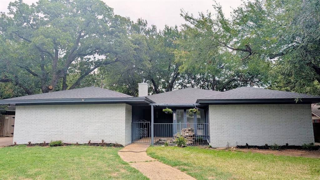 1756 Cynthia Lane