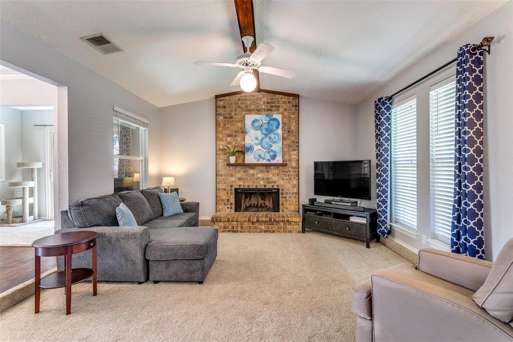 1118 Wood Heights Drive