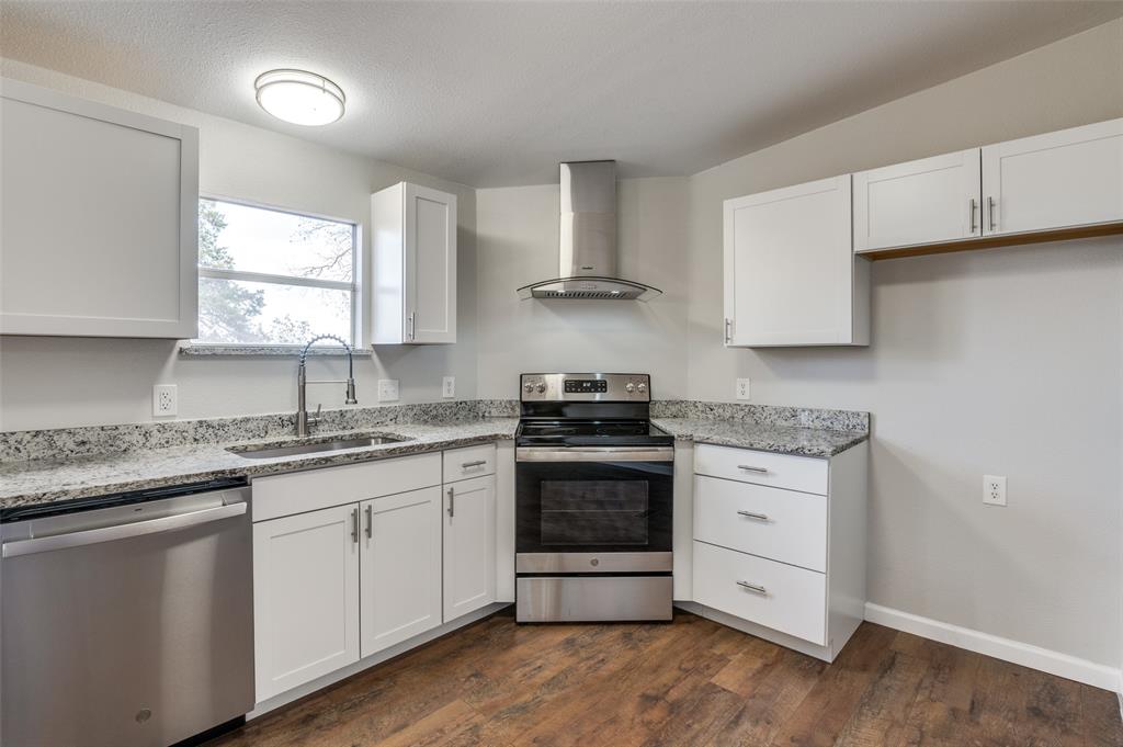 Rocky Falls - Residential