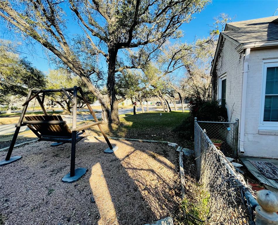 Hillcrest - Residential