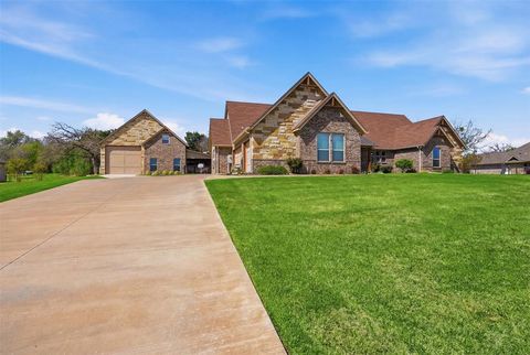 3832 Legend Trail Granbury TX 76049