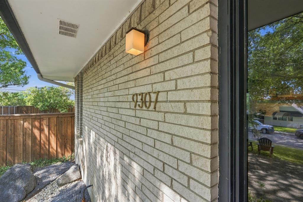 9307 Crestedge Drive