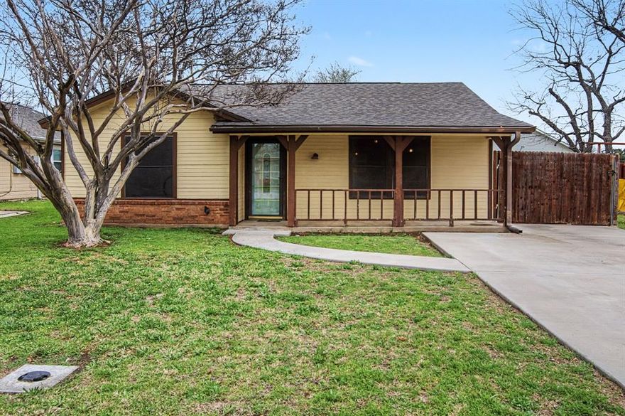 When you pull up to this charming 2 bedroom, cul-de-sac home, you'll notice the great porch area that's perfect for a couple of chairs. Once inside you'll be greeted by the lovely wood paneling and an ample amount of storage in the kitchen. In the large, flat backyard you'll find a nice sized storage building that's on a slab. This home is in the heart of Keller near 377 and the post office.