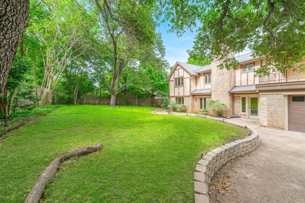 University Hills 02 - Residential