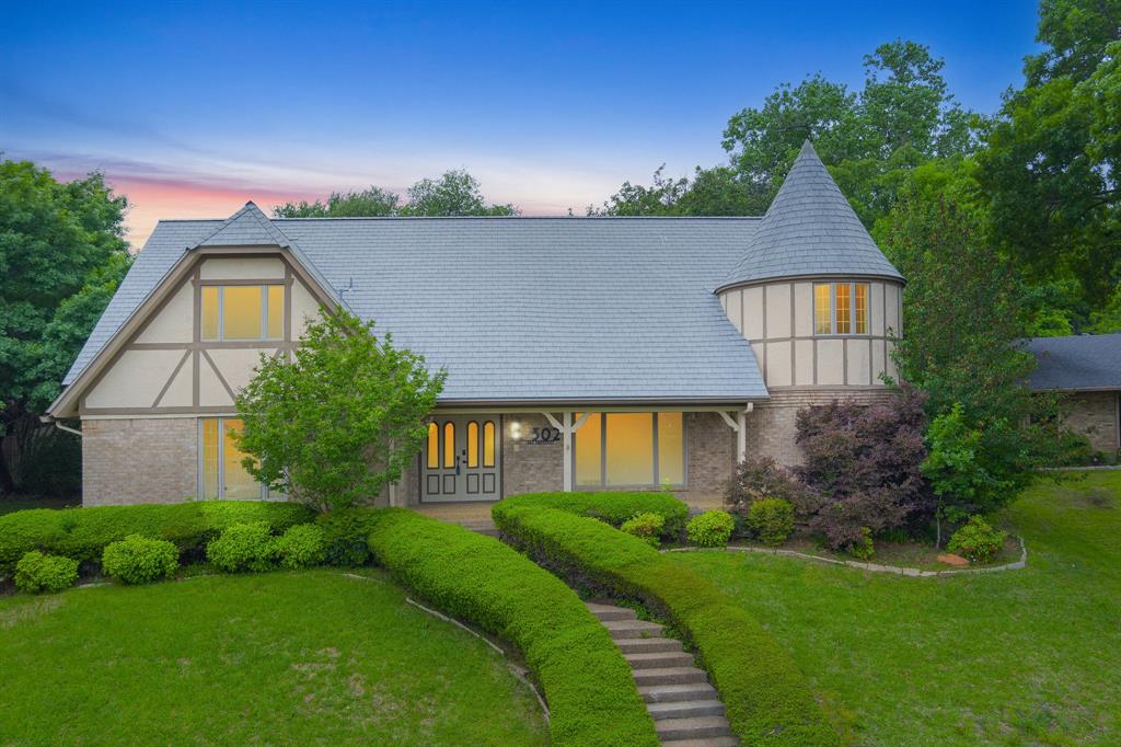 University Hills 02 - Residential