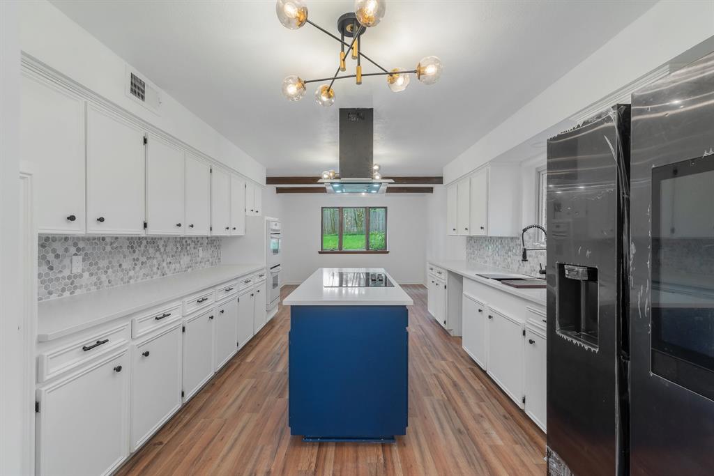 University Hills 02 - Residential