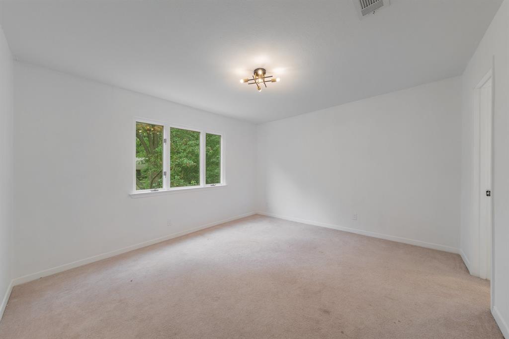 University Hills 02 - Residential