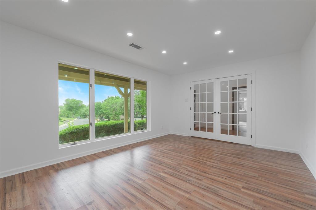 University Hills 02 - Residential