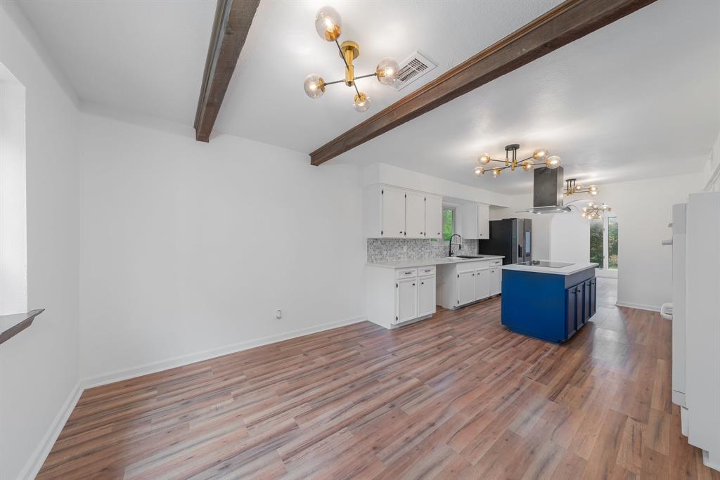 University Hills 02 - Residential