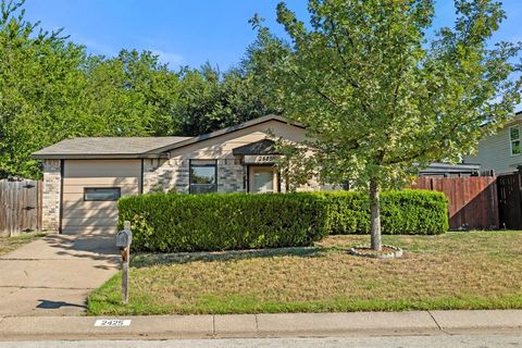 2425 Dancy Drive N Fort Worth TX 76131