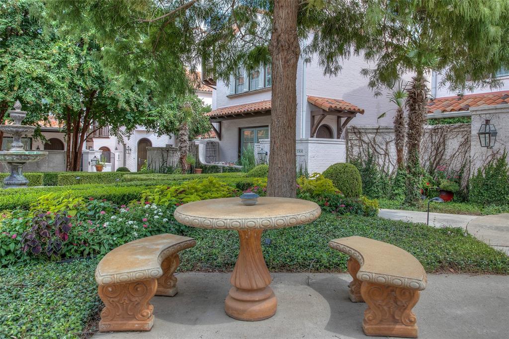 Monticello Park - Residential