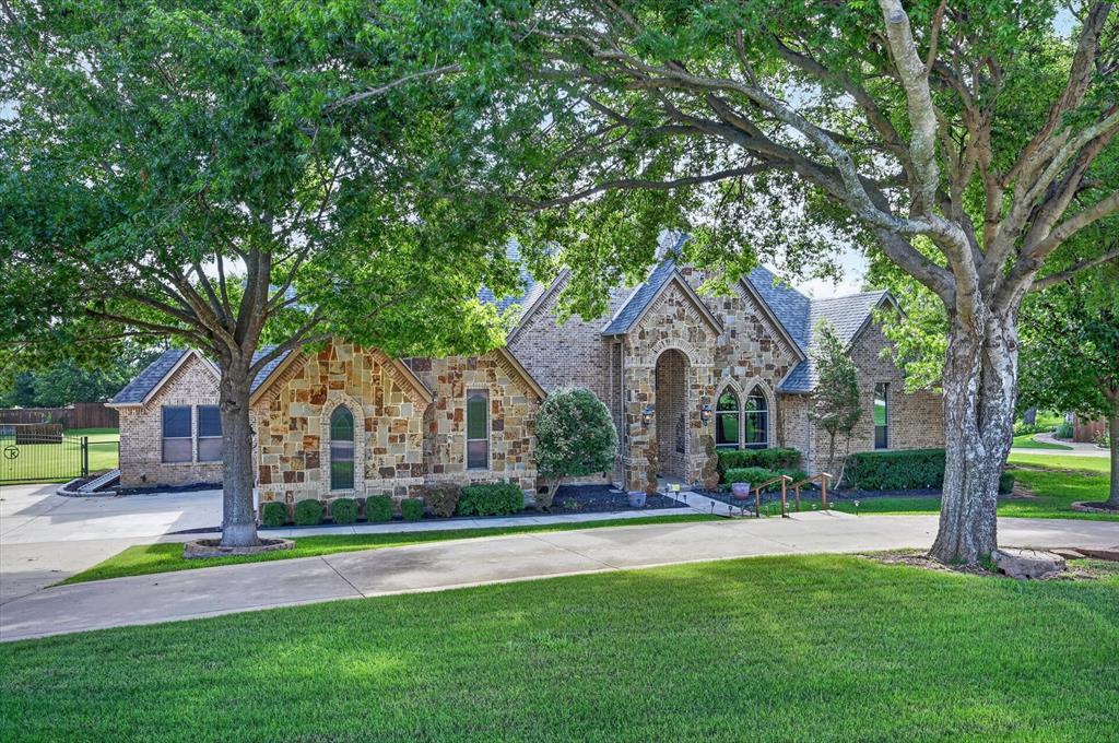 2313 Sandstone Court