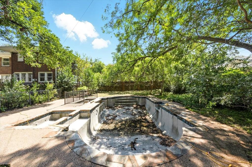 MISTLETOE SANGAMO ADDITION - Land