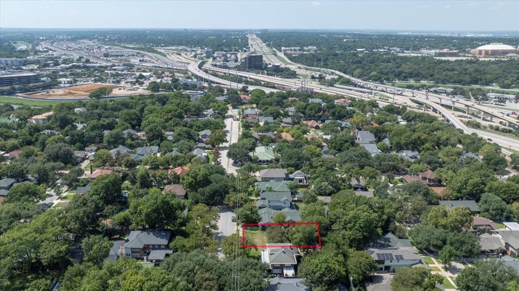 MISTLETOE SANGAMO ADDITION - Land