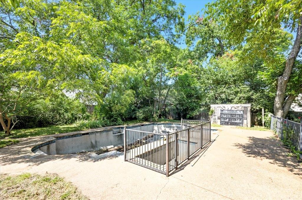 MISTLETOE SANGAMO ADDITION - Land