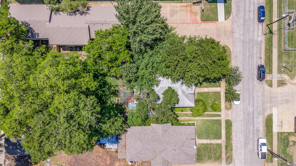 Dallas Land & Loan 02 - Residential