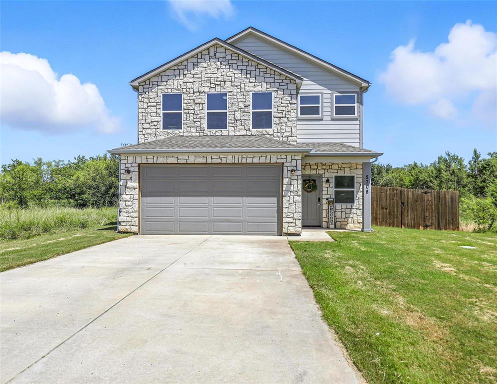 5708 Black Pine Circle