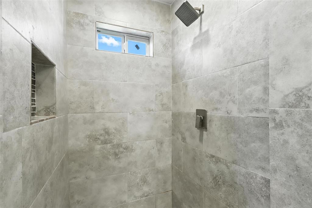 Canyon Creek III - Residential