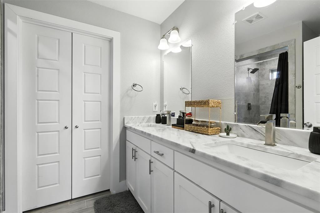 Canyon Creek III - Residential